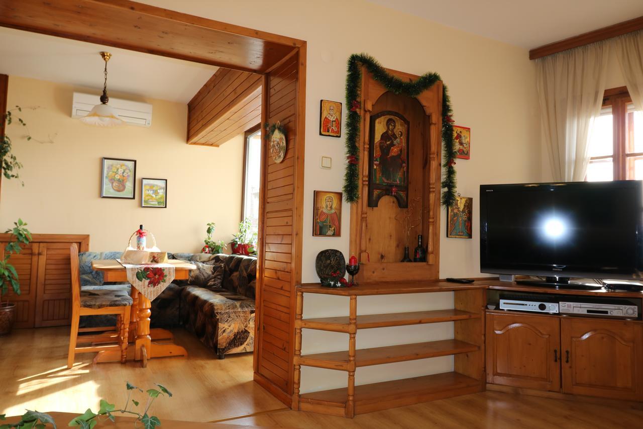 Guest House Divna Veliko Tarnovo Eksteriør billede